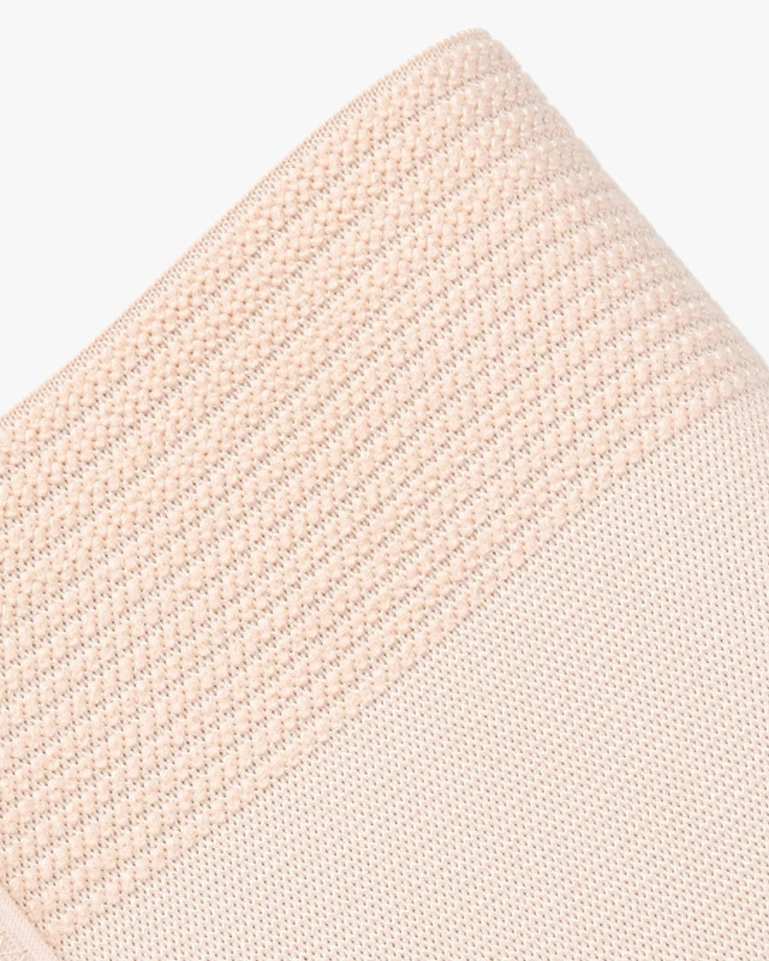 Zoom sur le détail du corset gaine ventre plat, vue 3