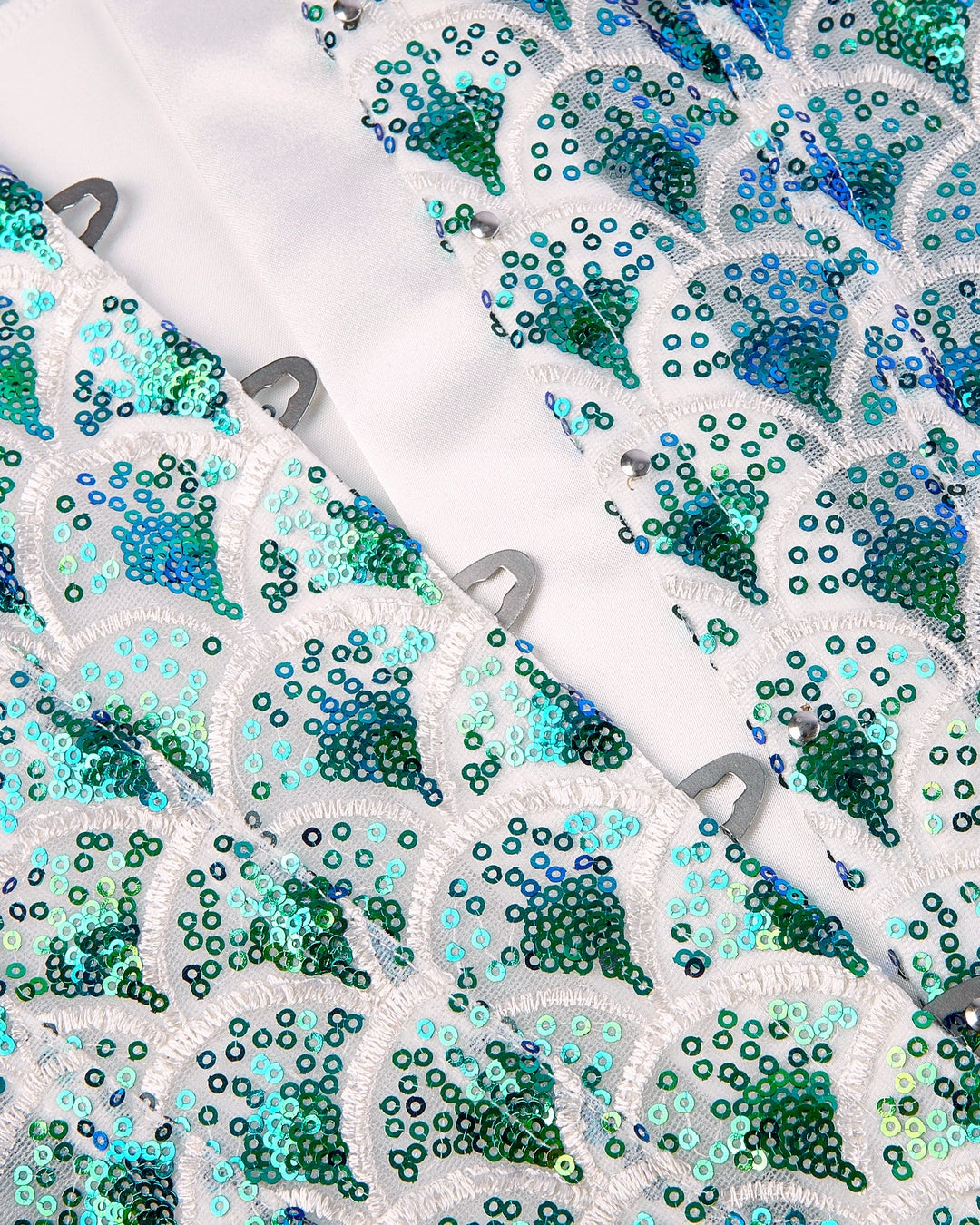 Zoom sur le détail du corset menthol, vue 4