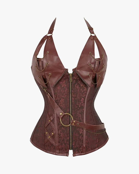 Corset pirate sur fond studio gris clair