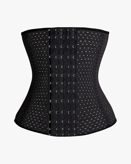 Gaine corset grande taille sur fond studio gris clair