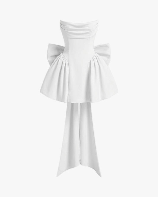 Robe corset de soirée sur fond studio gris clair, vue 3