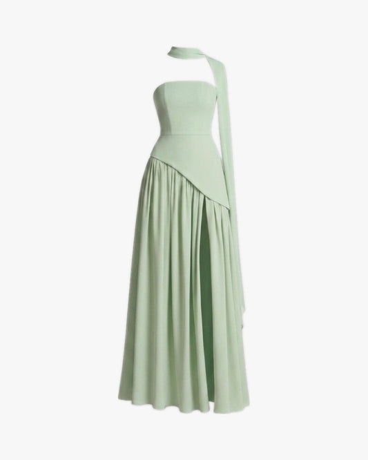 Robe longue corset sur fond studio gris clair, vue 6