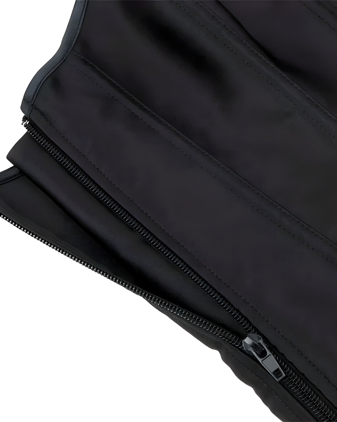 Zoom sur le détail du top corset satin, vue 4